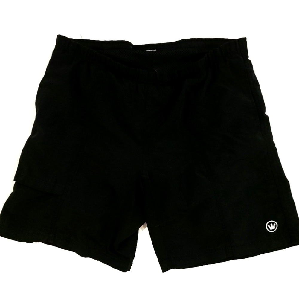 𝅺canari Black Padded Bike Shorts
